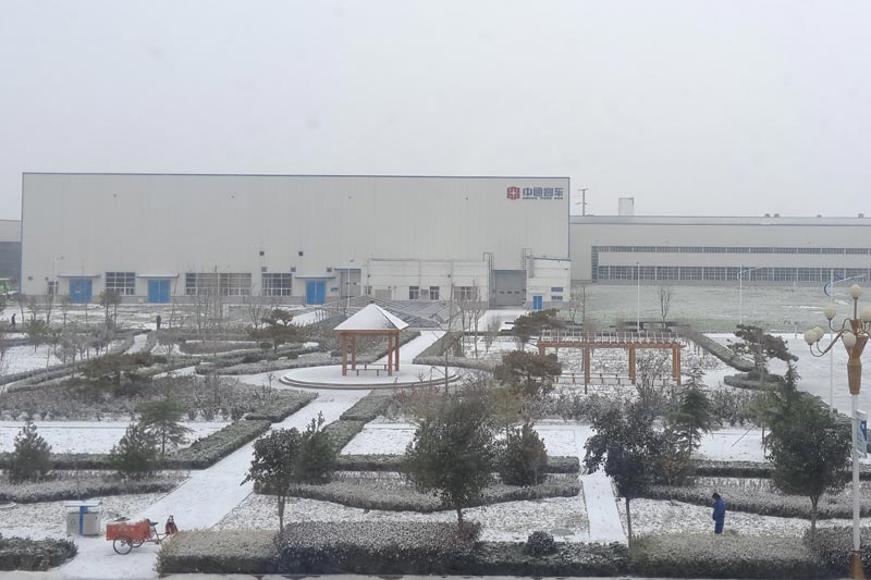 中通客车厂区雪景