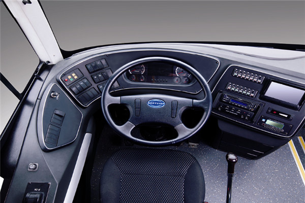 亚星11米纯电动客车