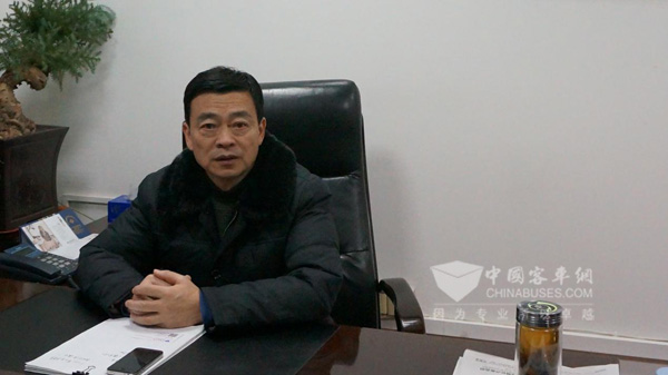 中韩合资安徽合肥锦湖运输有限公司副总经理丁勇
