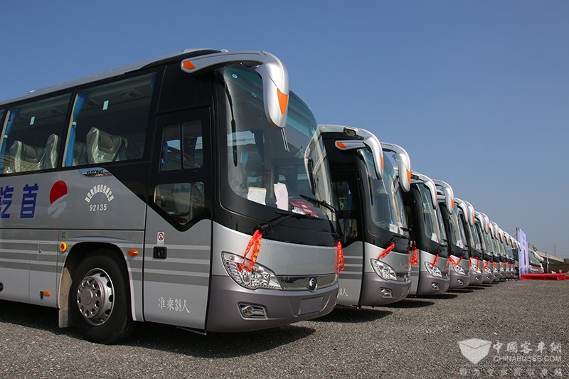 30台宇通豪华客车交付首汽集团