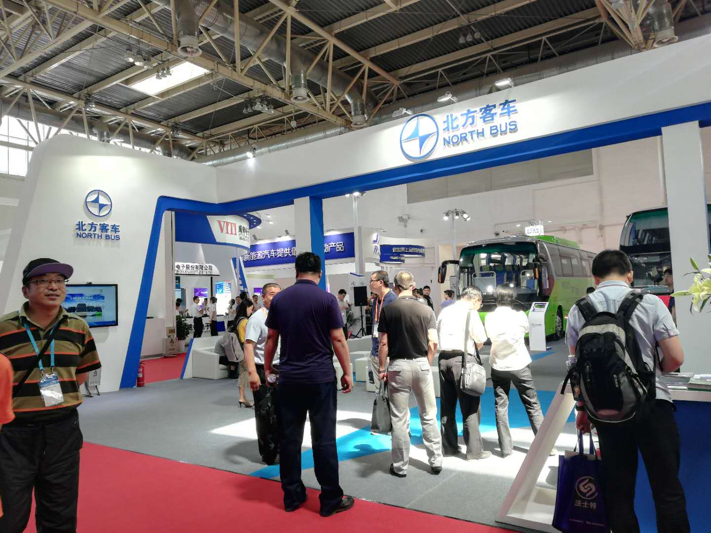 北方客车展台