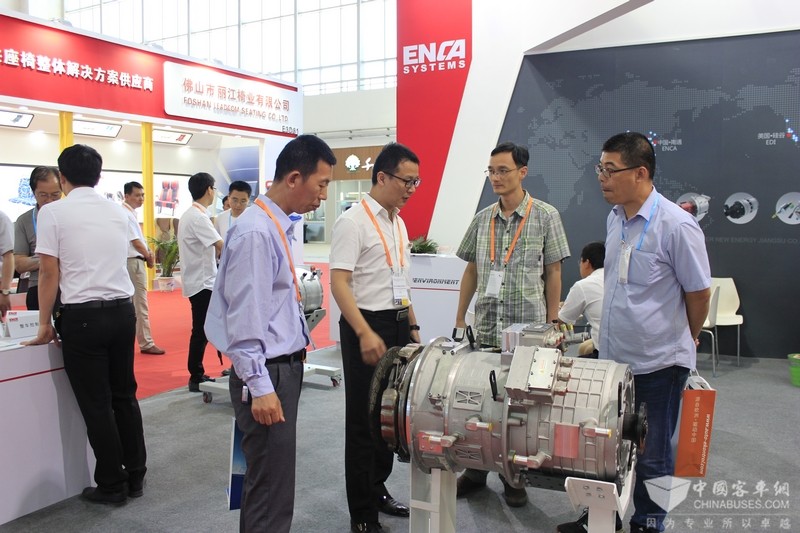 来访嘉宾 - 金旅客车_nEO_IMG