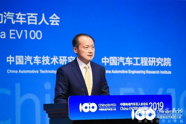 2019百人会|夏鸣九：氢燃料电池发动机是未来车用动力转型的重要方向