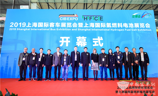 2019上海国际客车展 乌拉圭参观团走访多家代表展商