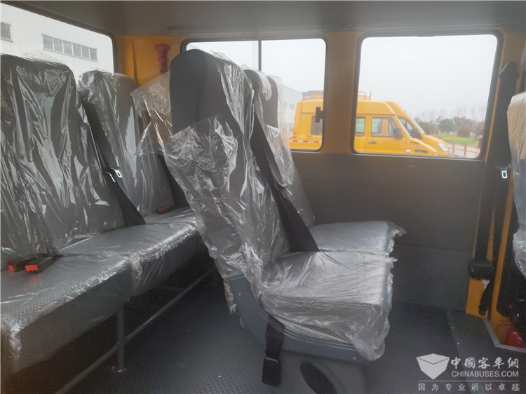 依维柯工程车 得意 2023款 NJ5046XGCZA