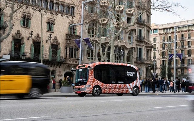 文远知行携手雷诺 西班牙首条前装量产自动驾驶线路开启