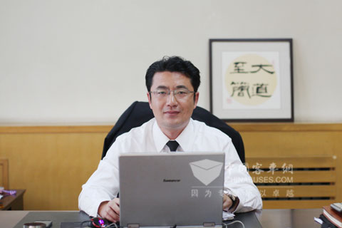 辽宁虎跃旅游客运有限公司总经理王旭峰