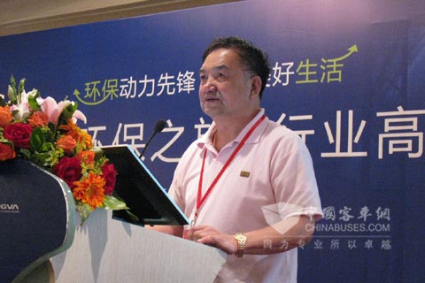 长沙市清洁汽车领导小组专家组组长李竹林