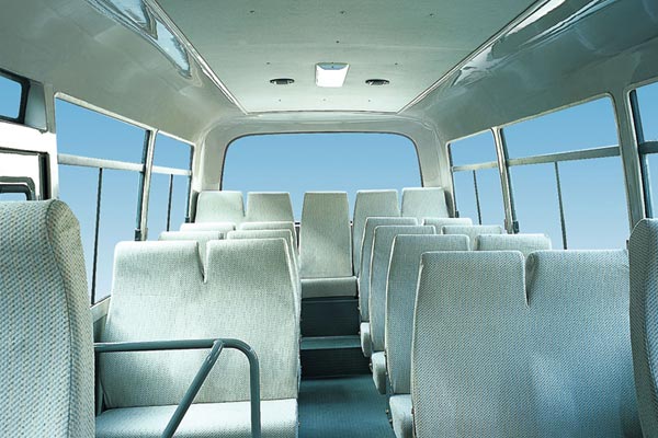 海格KLQ6728客车（柴油10-29座）