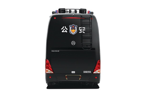 金旅XML6125“天骄”指挥车（柴油5-9座）
