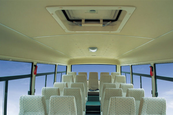 宇通ZK6720D中短途客车（柴油24-29座）