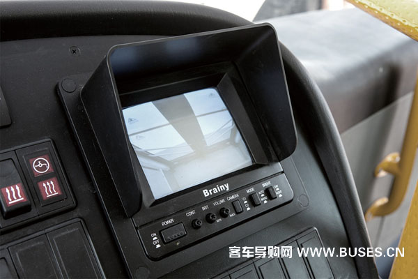 宇通ZK6825HNG2公交车（天然气国五14-22座）