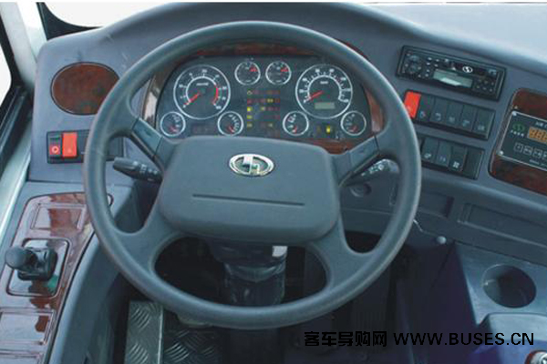 少林SLG6900T5E客车（天然气国五24-41座）