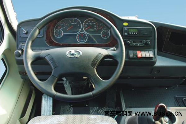 少林SLG6660T5F客车（天然气国五10-23座）