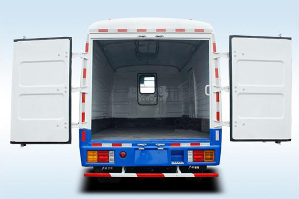 少林SLG5040XXYT5F厢式运输车（天然气国五2-6座）