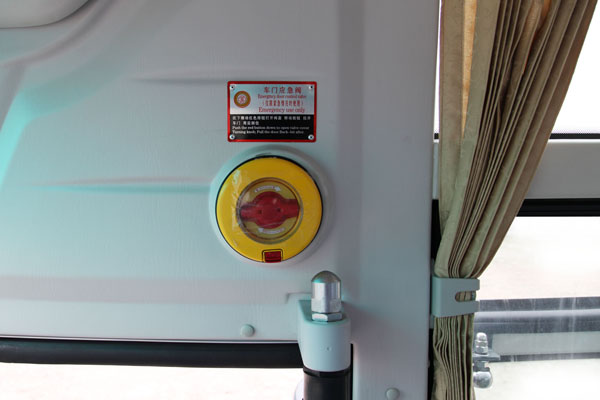 申龙SLK6902S5AN5客车（天然气国五24-39座）