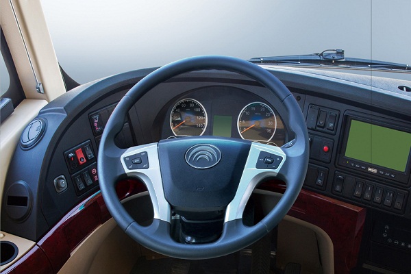 宇通ZK6996H5Z客车（柴油国五24-44座）