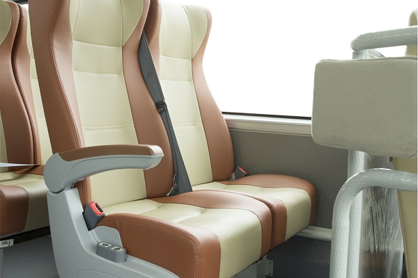 宇通ZK6110HNQ5Y客车（天然气国五24-51座）