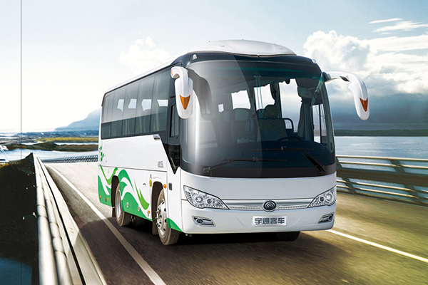 宇通ZK6876HN5E客车（天然气国五24-36座）