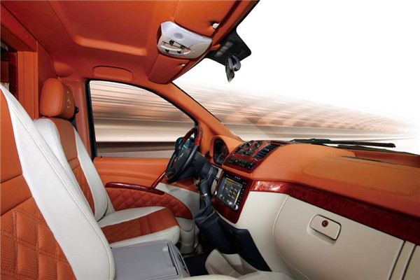 宇通ZK5031XDW2流动服务车（汽油国五4-9座）