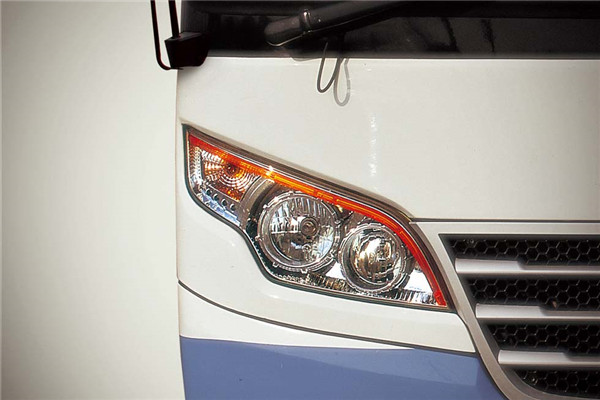 宇通ZK5110XLHN4教练车（天然气国五10-23座）