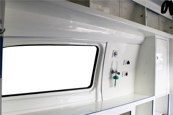 宇通ZK5039XJH25救护车（汽油国五2-9座）