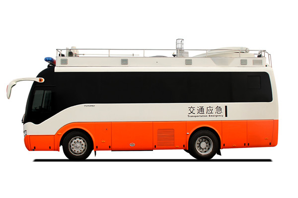宇通ZK5130XZH5指挥车（柴油国五2-9座）