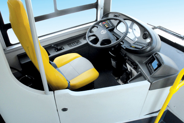 金旅XML6115JHEVA5C1公交车（柴油/电混动国五20-39座）