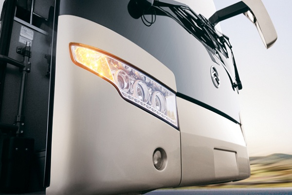 金旅XML6128J25N客车（天然气国五24-63座）