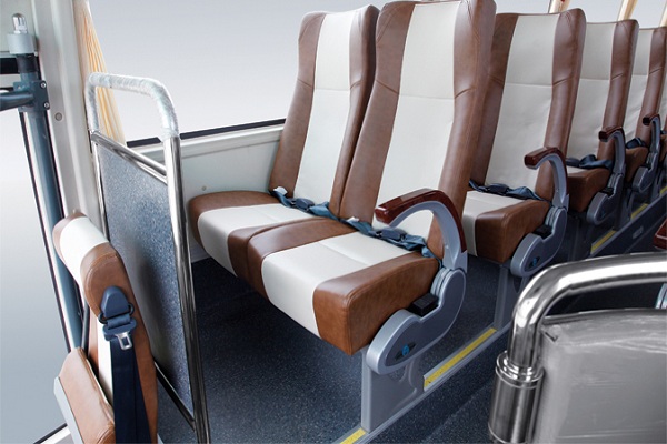 金旅XML6103J15N客车（天然气国五24-48座）