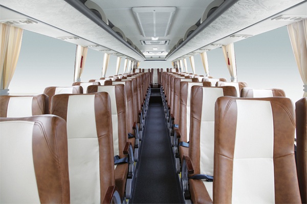 金旅XML6103J25N客车（天然气国五24-48座）