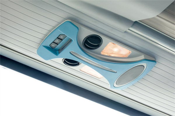 金旅XML6827J15Z客车（柴油国五24-36座）