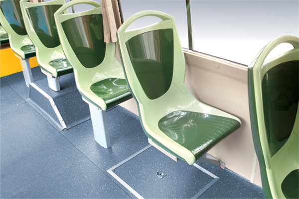 金旅XML6700J15C公交车（柴油国五10-23座）