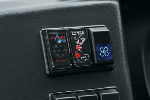 金旅XML6101J15ZXC中小学生专用校车（柴油国五24-52座）