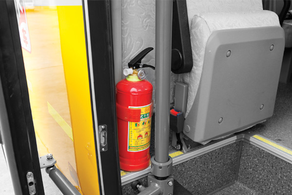 金旅XML6101J15ZXC中小学生专用校车（柴油国五24-52座）