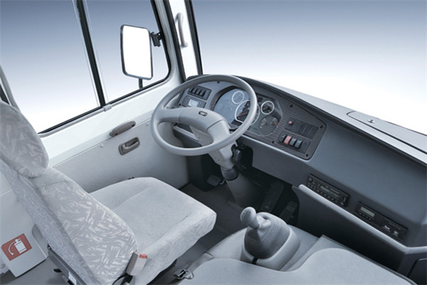 金旅XML6662J15CN公交车（天然气国五10-24座）