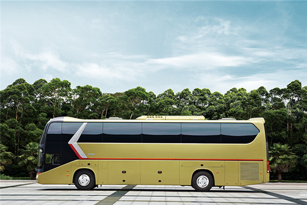 金龙XMQ6129FYN5C客车（天然气国五24-61座）