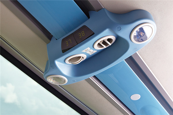 金龙XMQ6129FYN5C客车（天然气国五24-61座）