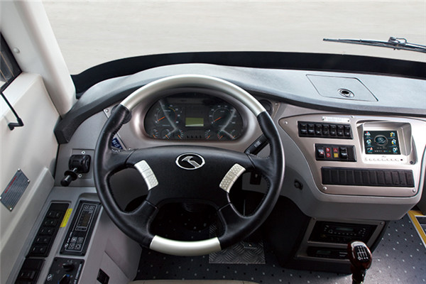 金龙XMQ6129FYN5A客车（天然气国五24-55座）