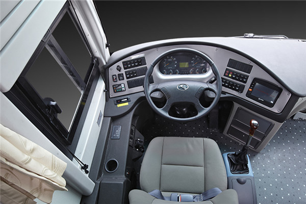 金龙XMQ6129HYD5C客车（柴油国五24-56座）