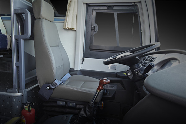 金龙XMQ6129HYN5D客车（天然气国五24-57座）