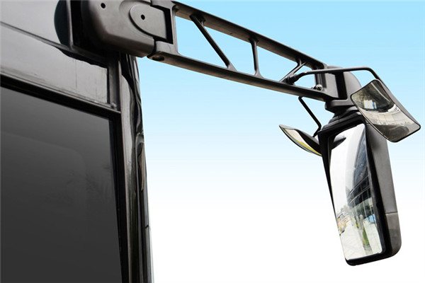 金龙XMQ6119FYN5C客车（天然气国五24-57座）