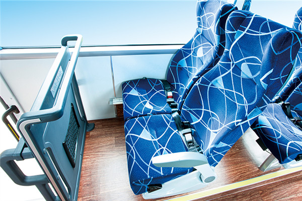 金龙XMQ6119FYN5D客车（天然气国五24-57座）