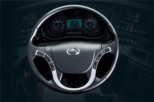 金龙XMQ6111CYN5C客车（天然气国五24-51座）