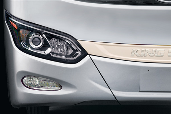 金龙XMQ6901AYN5C客车（天然气国五24-40座）