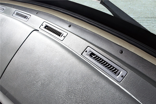 金龙XMQ6140FYD5C客车（柴油国五24-65座）