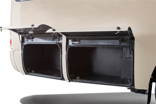 金龙XMQ6806AYBEVL1客车（纯电动24-31座）