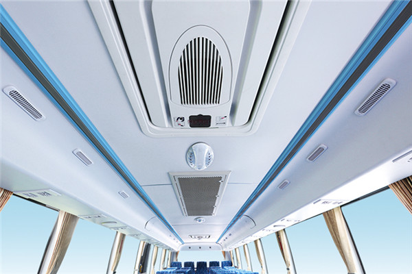 金龙XMQ6112AYD5C1客车（柴油国五24-52座）