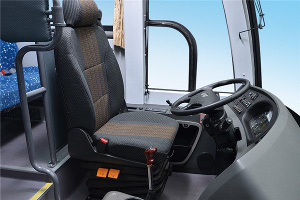 金龙XMQ6112AYN5C客车（天然气国五24-52座）