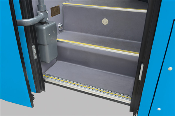 金龙XMQ6112AYN5D客车（天然气国五24-52座）